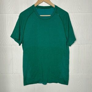 lululemon athletica Men's Emerald Green Short-Sleeve Crew Tee